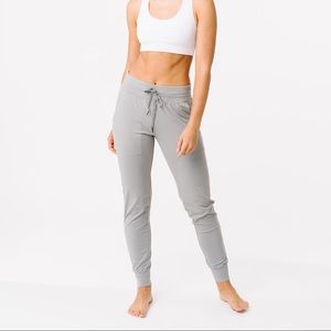 Zyia Gray Ascend Joggers